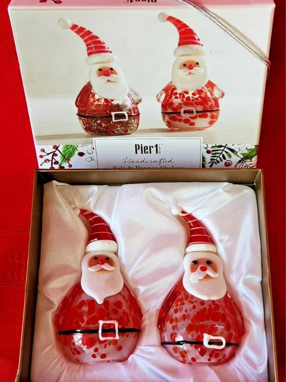 Pier 1 Imports Hand Blown Glass Santa Claus Christmas Salt/Pepper Shakers NIB